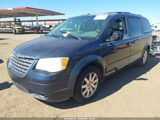 2008 Chrysler Town & Country Touring მანქანა იყიდება აუქციონზე, vin: 2A8HR54P28R666090, აუქციონის ნომერი: 44552735