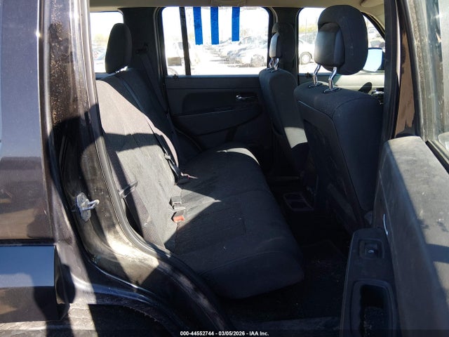 44552744 :رقم المزاد ، 1C4PJMAK4CW155509 vin ، 2012 Jeep Liberty Sport مزاد بيع