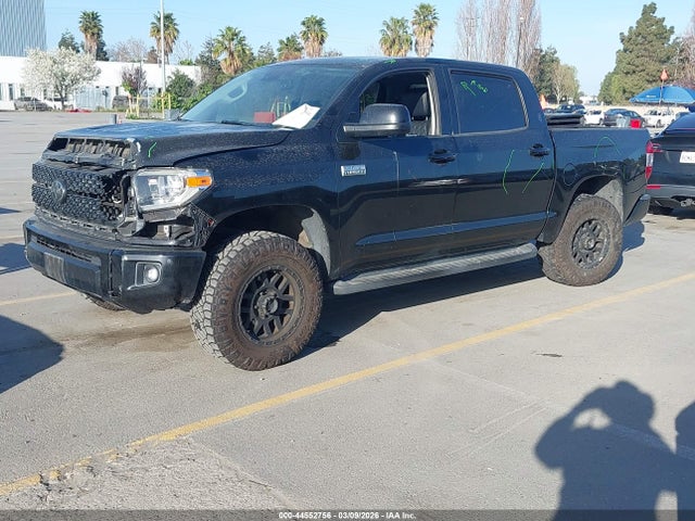 5TFAY5F14KX810820 Toyota Tundra Platinum 5.7l V8