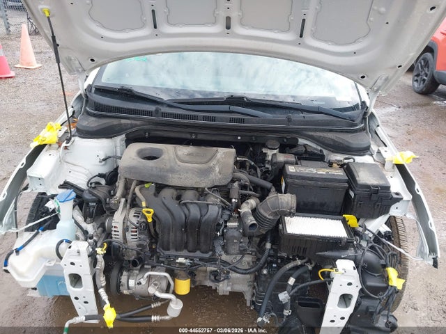 Hyundai ACCENT SE 2019 3KPC24A30KE065514 Image 10