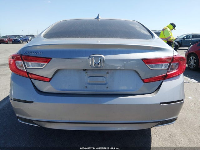 Honda ACCORD LX 2019 1HGCV1F1XKA100741 Image 17