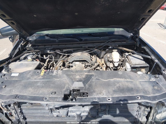 3GCUKRECXHG142768 Chevrolet Silverado 1500 2lt