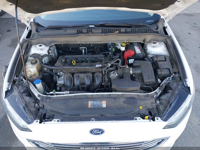 3FA6P0H72JR194982 Ford FUSION SE