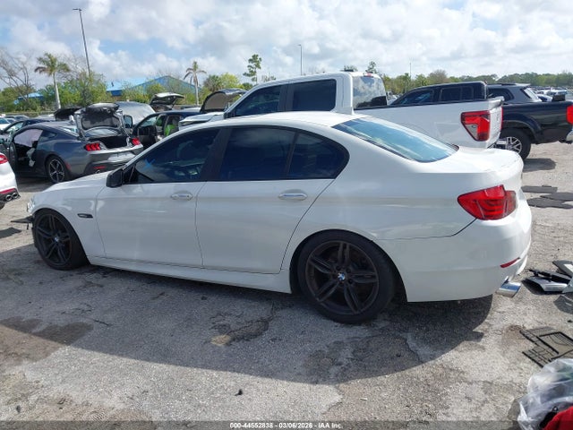 44552838 :رقم المزاد ، WBAFR7C5XDC820376 vin ، 2013 Bmw 535i مزاد بيع