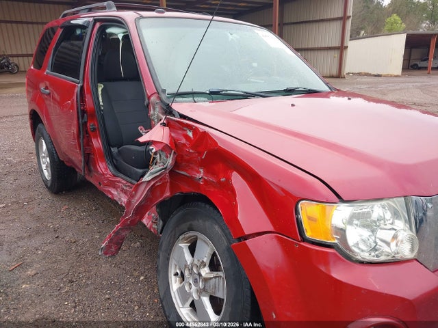 Продажа на аукционе авто 2011 Ford Escape Xlt, vin: 1FMCU0D72BKB43768, номер лота: 44552843