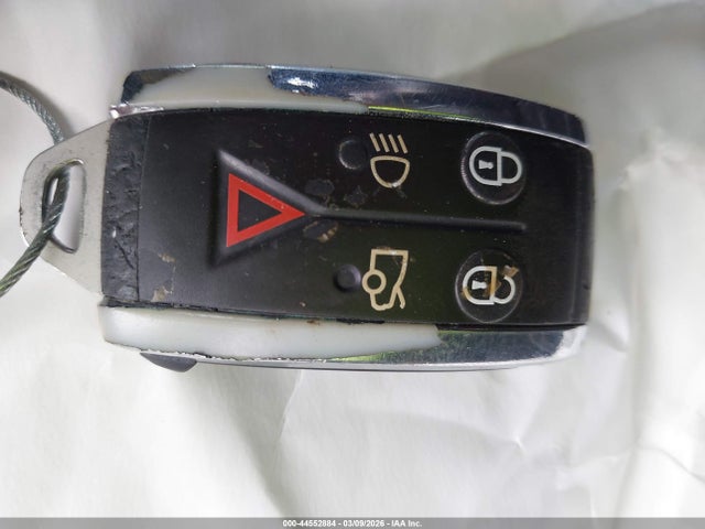 2011 JAGUAR XK SAJWA4GB2BLB40353 Photo 10