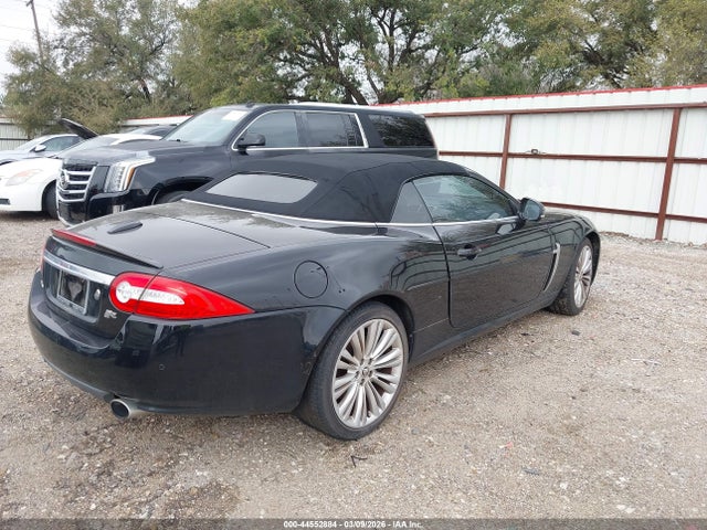 2011 JAGUAR XK SAJWA4GB2BLB40353 Photo 3