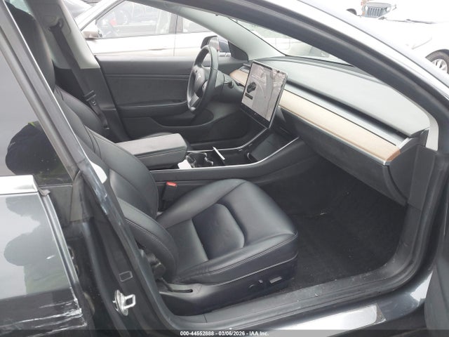 Продаж на аукціоні авто 2019 Tesla Model 3 Long Range/mid Range/standard Range/standard Range Plus, vin: 5YJ3E1EA7KF307370, номер лоту: 44552888
