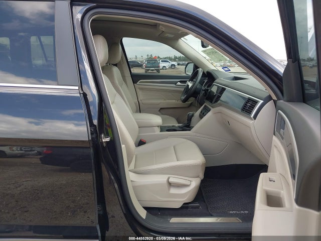 Продаж на аукціоні авто 2021 Volkswagen Atlas 3.6l V6 Se W/technology R-line, vin: 1V2PR2CAXMC595768, номер лоту: 44552920