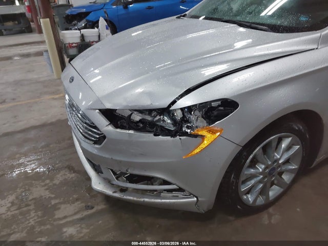 Продажа на аукционе авто 2017 Ford Fusion Hybrid Se, vin: 3FA6P0LU4HR380823, номер лота: 44552926