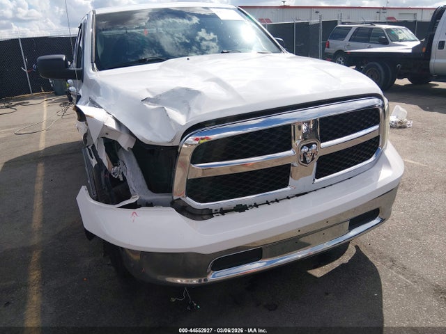 44552927 :رقم المزاد ، 1C6RR6GT1GS225467 vin ، 2016 Ram 1500 Slt مزاد بيع