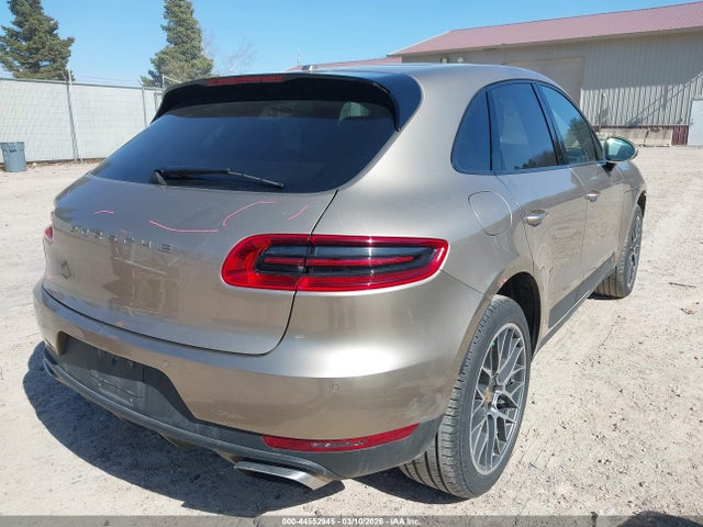 2017 PORSCHE MACAN WP1AA2A58HLB82224 Photo 3