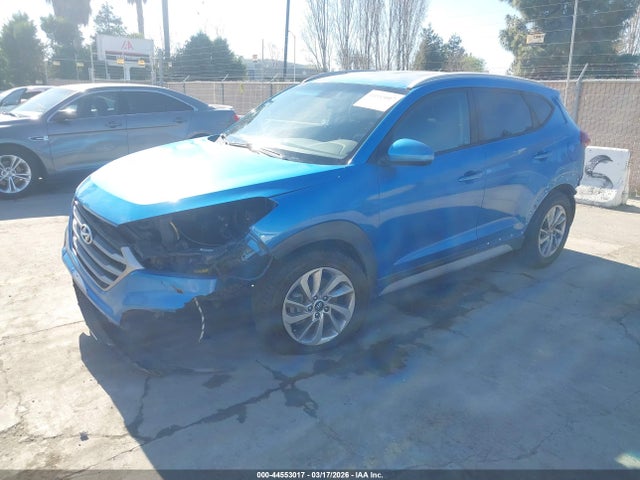 Hyundai TUCSON SEL 2018 KM8J33A49JU700930 Image 2