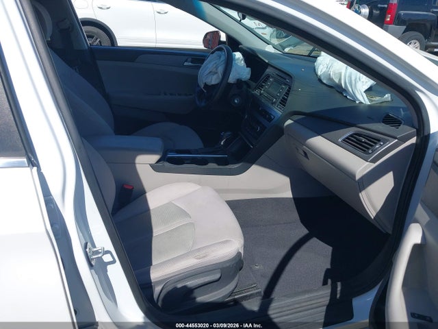 5NPE24AF2HH590808 Hyundai Sonata