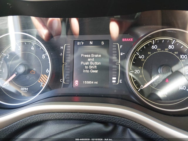1C4PJMAB9EW233589 Jeep Cherokee Sport
