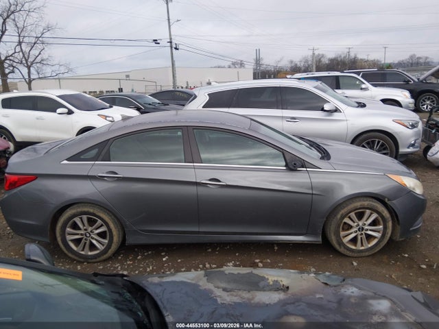 Hyundai SONATA GLS 2014 5NPEB4AC2EH881570 Image 13