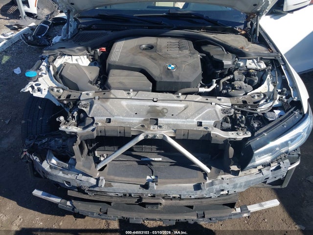 44553103 :رقم المزاد ، 3MW5R7J00L8B24943 vin ، 2020 Bmw 330i Xdrive مزاد بيع