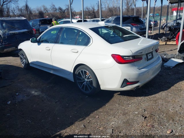 44553103 :رقم المزاد ، 3MW5R7J00L8B24943 vin ، 2020 Bmw 330i Xdrive مزاد بيع