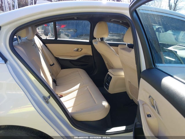 44553103 :رقم المزاد ، 3MW5R7J00L8B24943 vin ، 2020 Bmw 330i Xdrive مزاد بيع