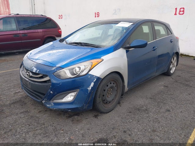 2013 HYUNDAI ELANTRA GT KMHD35LE2DU147847 Photo 1