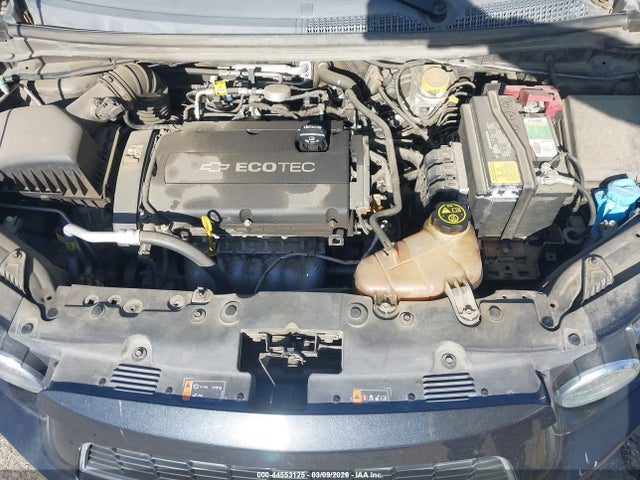 1G1JC6SH5F4124521 Chevrolet Sonic Lt Auto
