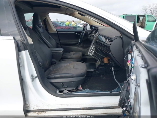 2013 TESLA MODEL S 5YJSA1AC1DFP10200 Photo 4