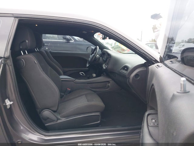 44553205 :رقم المزاد ، 2C3CDZAGXMH534498 vin ، 2021 Dodge Challenger Sxt مزاد بيع