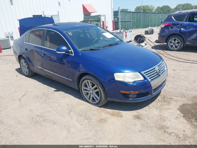2008 VOLKSWAGEN PASSAT WVWEK93C08E124682