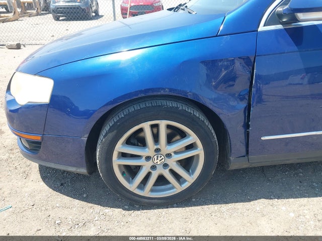 2008 VOLKSWAGEN PASSAT WVWEK93C08E124682 Photo 5