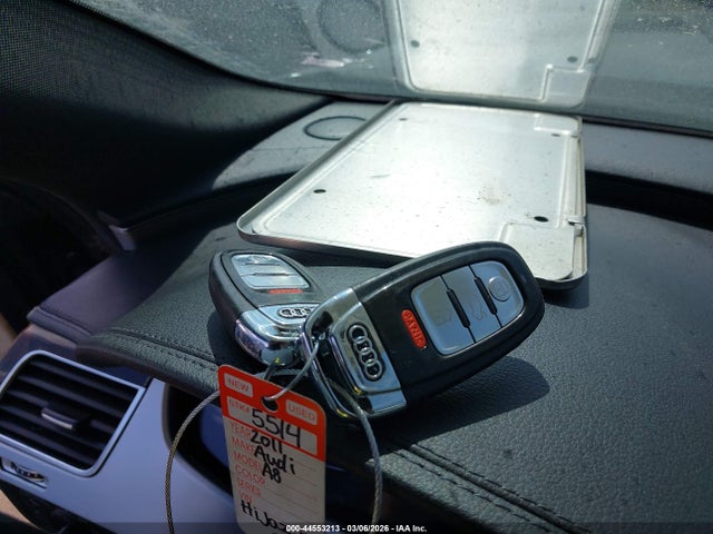 2011 AUDI A8 WAUAVAFD8BN000885 Photo 10