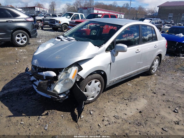 2010 NISSAN VERSA 3N1BC1AP4AL380405 Photo 1
