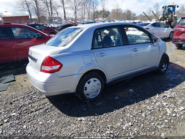 2010 NISSAN VERSA 3N1BC1AP4AL380405 Photo 3