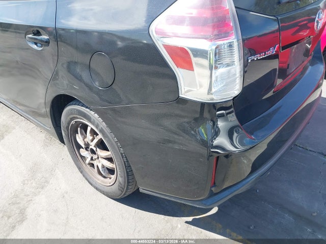 Toyota Prius V Four 2016 JTDZN3EU6GJ044241 Image 20