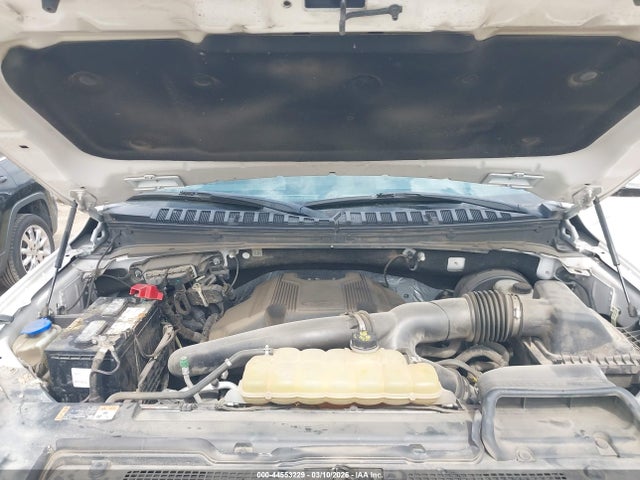 1FMJU1HT1JEA70944 Ford Expedition Xlt