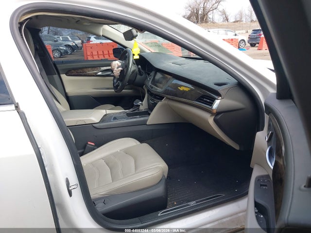 Продажа на аукционе авто 2016 Cadillac Ct6 Luxury, vin: 1G6KD5RS5GU163778, номер лота: 44553244