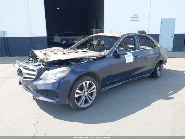 Mercedes-Benz E 250 Bluetec 2015 WDDHF0EB7FB125527 Image 2