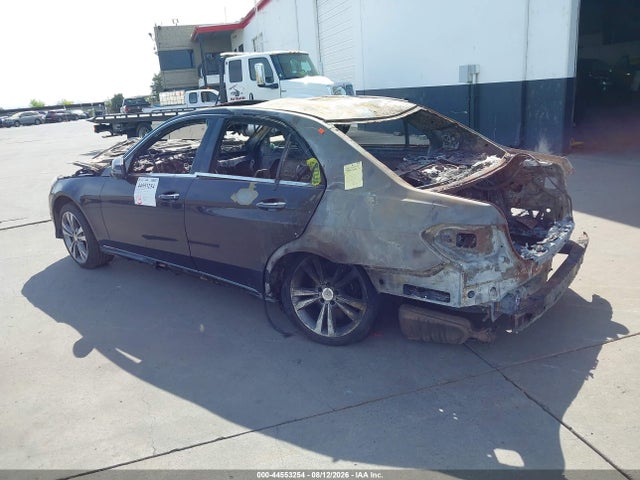 Mercedes-Benz E 250 Bluetec 2015 WDDHF0EB7FB125527 Image 3