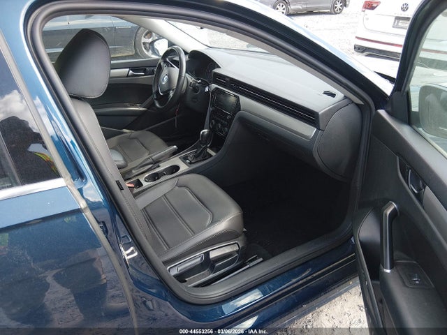Продажа на аукционе авто 2022 Volkswagen Passat 2.0t Se, vin: 1VWSA7A35NC000148, номер лота: 44553256