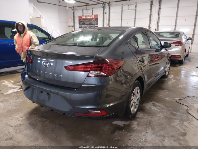 Hyundai ELANTRA SE 2020 5NPD74LF6LH613333 Image 4