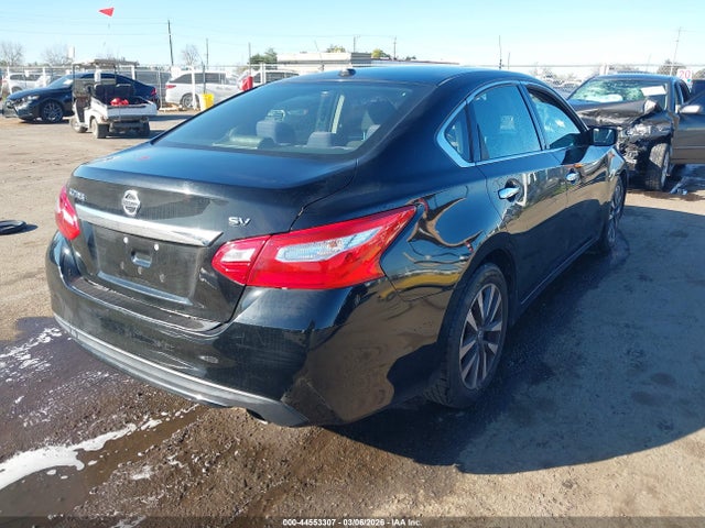 1N4AL3APXHC207603 Nissan Altima 2.5 Sv