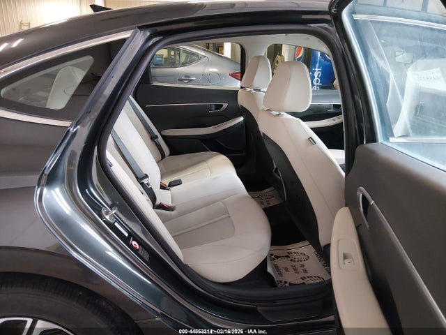 KMHL24JJ2MA030019 Hyundai Sonata Blue