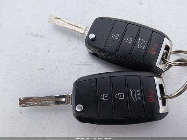 KIA Soul 2014 KNDJN2A25E7057696 Image 11