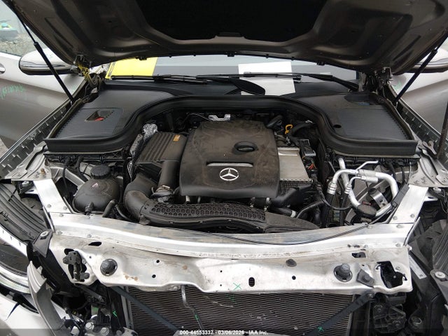 44553337 :رقم المزاد ، WDC0G4KB1KV192613 vin ، 2019 Mercedes-benz Glc 300 4matic مزاد بيع