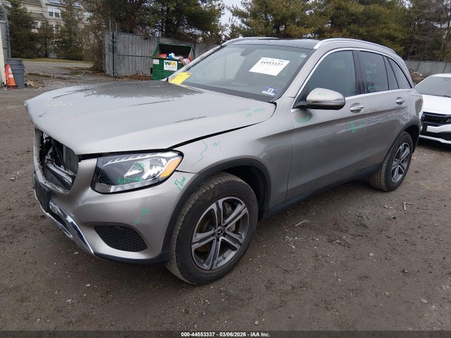44553337 :رقم المزاد ، WDC0G4KB1KV192613 vin ، 2019 Mercedes-benz Glc 300 4matic مزاد بيع