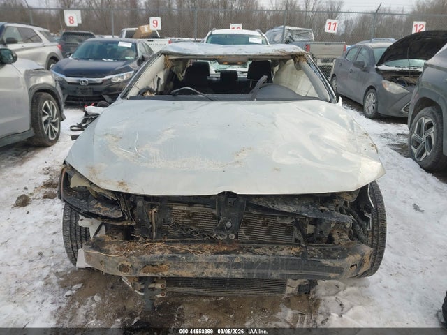 44553369 :رقم المزاد ، 3VWD17AJ7FM286544 vin ، 2015 Volkswagen Jetta 1.8t Se مزاد بيع