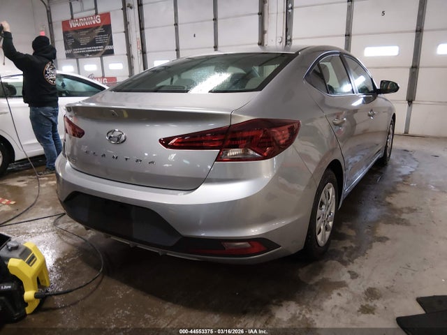 Hyundai ELANTRA SE 2020 5NPD74LF8LH614015 Image 4