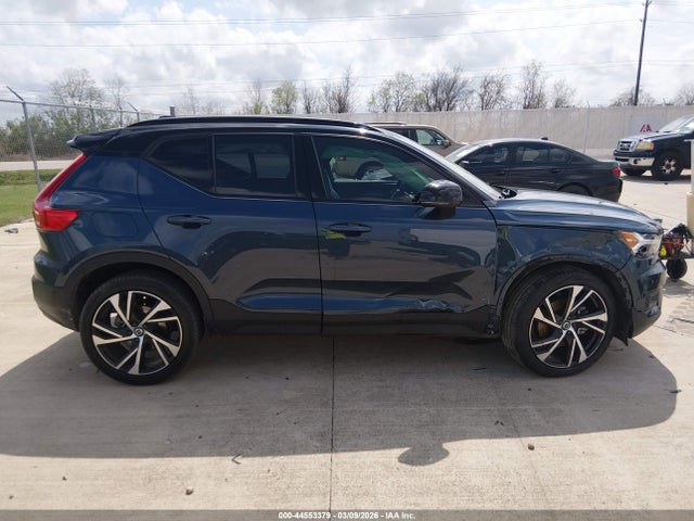 YV4AC2HMXN2646136 Volvo Xc40 T4 R-design