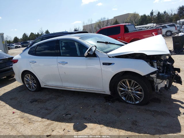 Продажа на аукционе авто 2017 Kia Optima Sxl Turbo, vin: 5XXGV4L27HG124765, номер лота: 44553383