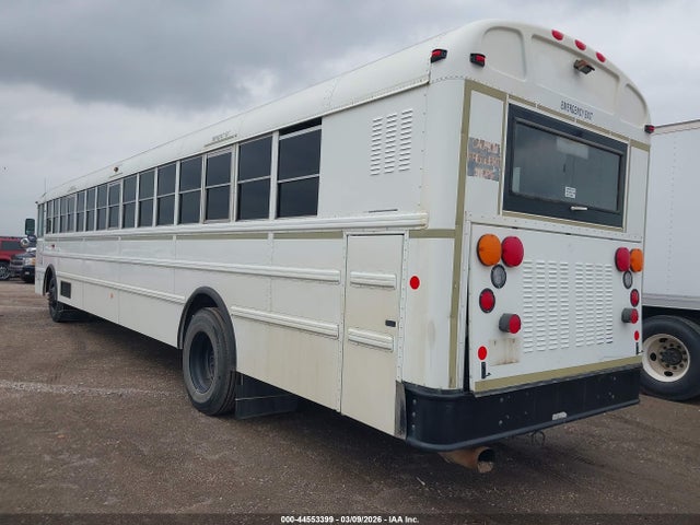 Ic Corporation 3000 Re 2016 4DRBXAAN2GB199082 Image 3