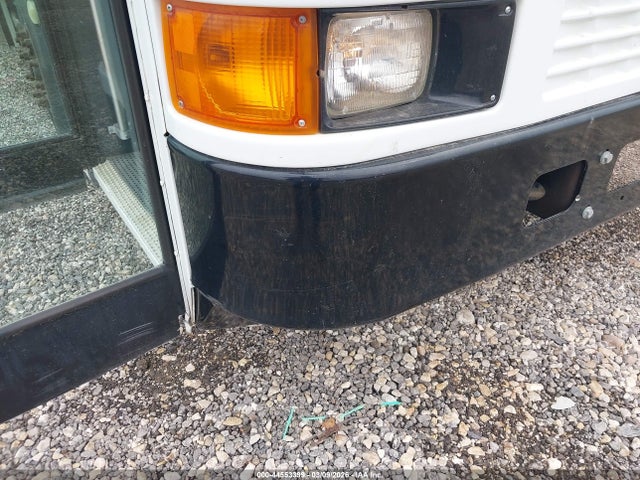 Ic Corporation 3000 Re 2016 4DRBXAAN2GB199082 Image 6